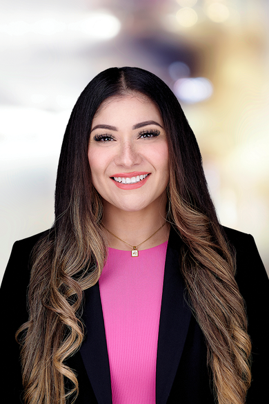 Portrait of Frannie Esparza, REALTOR® | NRLUX.